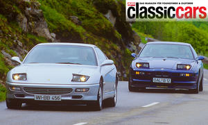 Der Ferrari 456 GT, Alpina B12 5.7 Coupé fahrend von vorne fotografiert.