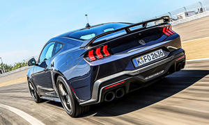 Ford Mustang Dark Horse