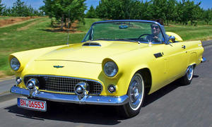 Ford Thunderbird: Classic Cars