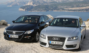 Zum Vergleichstest der Mittelklasse treten an: VW Passat CC 2.0 TDI 4MOTION und Audi A5 Sportback 2.0 TDI