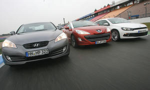 Die Coupés Hyundai Genesis Coupé, Peugeot RCZ und VW Scirocco im Test der AUTO ZEITUNG