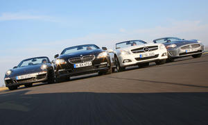 Vier Cabrios im Test: Das neue BMW 6er Cabrio gegen Jaguar XK 5.0 V8 Cabrio, Mercedes SL 500 und Porsche 911 Carrera GTS Cabrio 