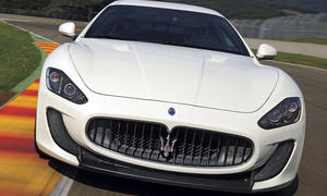 Maserati GranTurismo MC Stradale im Fahrbericht der AUTO ZEITUNG