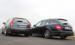 Sport-Kombis im Test: Cadillac CTS-V und Mercedes C 63 AMG 