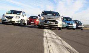 Mini-Vans Vergleich Turbodiesel Ford B-MAX Skoda Roomster Opel Meriva Kia Venga Toyota Verso-S