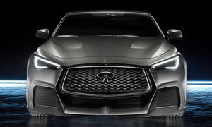 Infiniti Q60 Black S