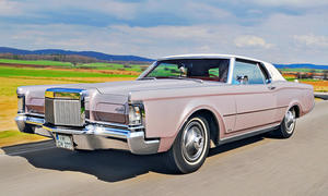 Lincoln Continental Mark III: Classic Cars