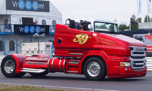 Scania R999 V8 Red Pearl