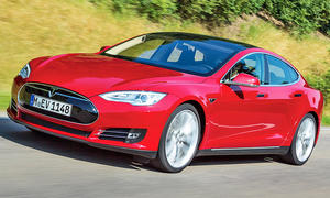 Tesla Model S Performance