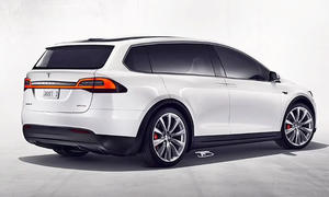 Tesla Model X mit  SUV-Design