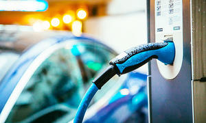 Versicherungen für Elektroautos: Tarife & Tipps