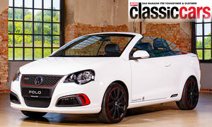 Das VW Polo GTI Cabrio statisch von schräg vorne fotografiert.