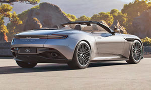 Aston Martin DB12 Volante (2023)