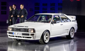 Der Abt Ur-quattro stehend von schräg vorne fotografiert.
