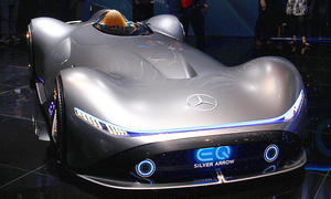 Mercedes Vision EQ Silver Arrow