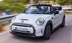 Mini Cooper SE Cabrio (2023)