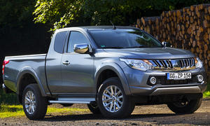 Mitsubishi L200 Club Cab (2015)