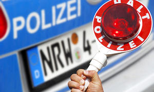 Polizei NRW mustert Fahrzeuge aus: Auktion