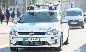 Autonomes Fahren: VW testet Roboterwagen in Hamburg