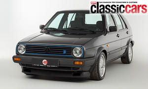 Der VW Golf 2 G60 Limited stehend von schräg vorne.