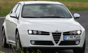 Bilder Alfa Romeo 159 