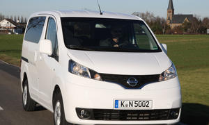 Bilder Nissan Evalia 1.5 dCi 110 2012 Markteinführung