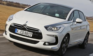 Bilder Citroën DS5 Hybrid4 2012 Test Leistung Verbrauch