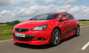 Opel Irmscher Astra GTC 2012