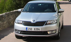 Skoda Rapid 1.2 TSI - Skoda-Designsprache