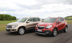 Vergleich Opel Mokka 1.7 CDTI 4x4 ecoFLEX VW Tiguan 2.0 TDI 4Motion BMT Bilder SUV Styling