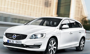 Volvo V60 Plug in Hybrid D6 AWD Bilder Preis