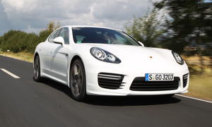 Porsche Panamera Turbo Einzeltest Bilder Technische Daten