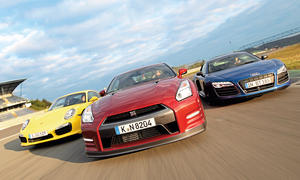 Nissan GT-R Audi R8 V10 plus Porsche 911 Turbo S Sportwagen Vergleich Bilder technische Daten 