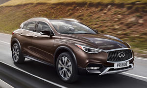 Infiniti QX30 (2016)