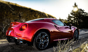 Alfa Romeo 4C (2016)