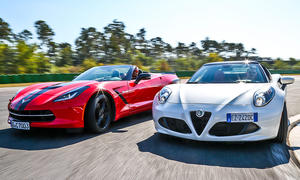 Chevrolet Corvette Stingray Cabrio/Alfa Romeo 4C Spider