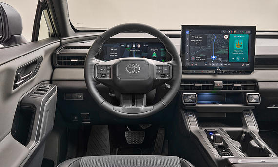 Toyota RAV4 - Toyota Das Cockpit des Toyota RAV4.