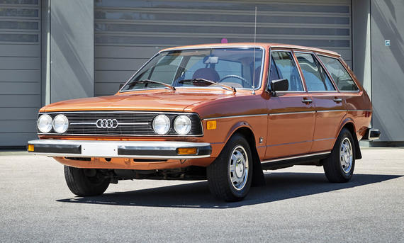 Audi Fox - Gudrun Muschalla Der Audi Fox stehend von vorne