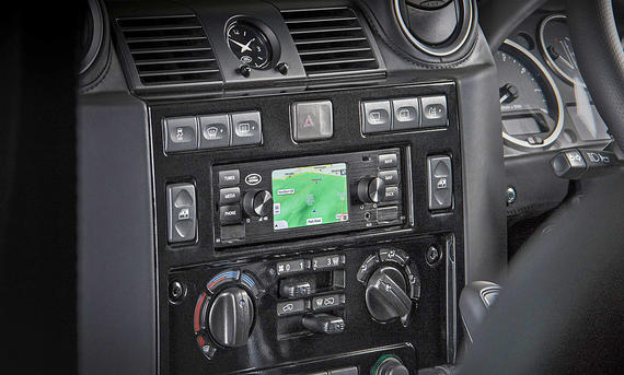 JLR Classic Infotainment