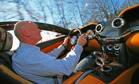 Ford Mustang Giugiaro - Wolfango Spaccarelli Autor Jürgen Zöllter fährt den Ford Mustang Giugiaro
