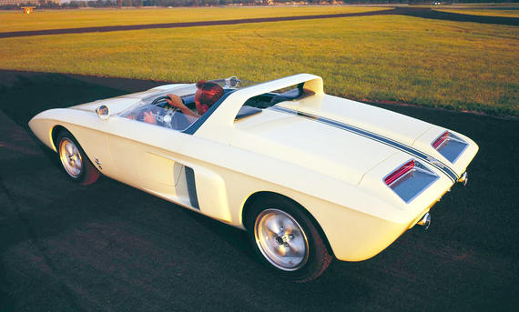 Ford Mustang I Roadster Concept - Henry Ford Museum Der Ford Mustang I Roadster Concept statisch von schräg hinten fotografiert.