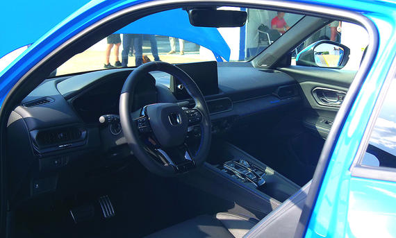 Honda Prelude (2026) - Lukas Bädorf Blick auf die Armaturen im Innenraum des Honda Prelude (2026).