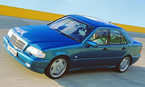 Mercedes C 43 - Willy Bister Der Mercedes C 43 fahrend von vorne
