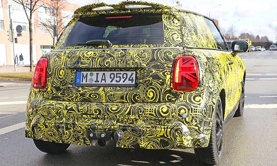Mini JCW Facelift (2023) - CarPix Mini JCW Facelift (2023)