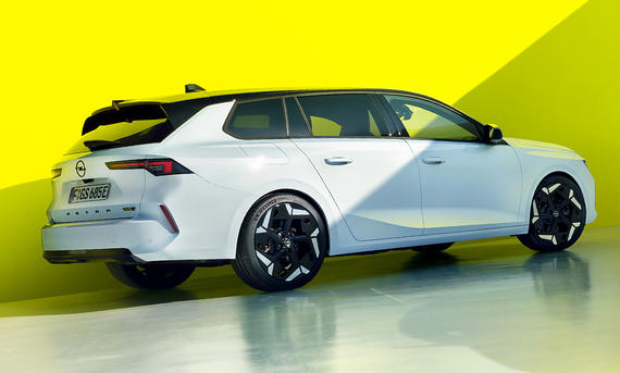 Opel Astra Sports Tourer GSe (2022)