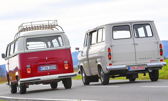 VW Bus T2/Ford Transit: Classic Cars