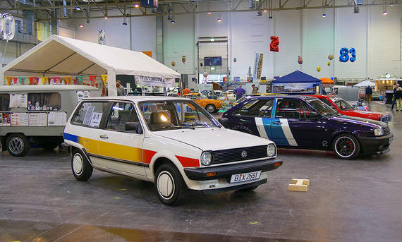 Blick von schräg vorne auf den VW Öko-Polo.
