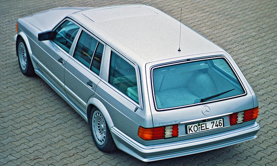 Der Zender 500 SET stehend von hinten