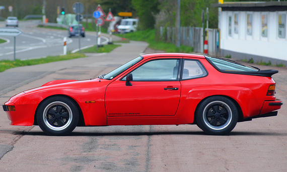 Porsche 924 Carrera GT