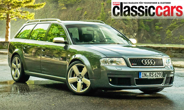 Der Audi RS 6 (C5) stehend von schräg vorne